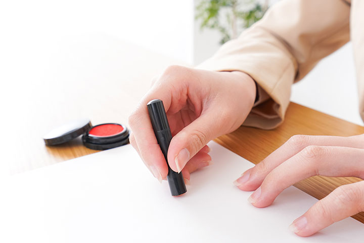 未成年者の美容整形は親権者の同意が必要