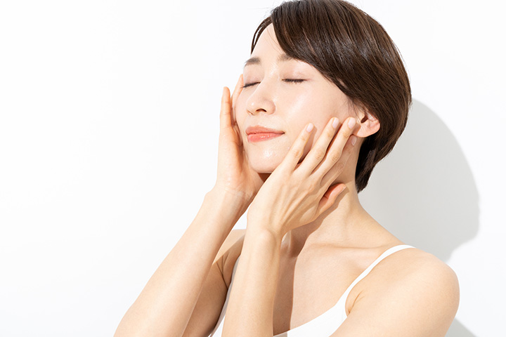 顔の脂肪吸引とは