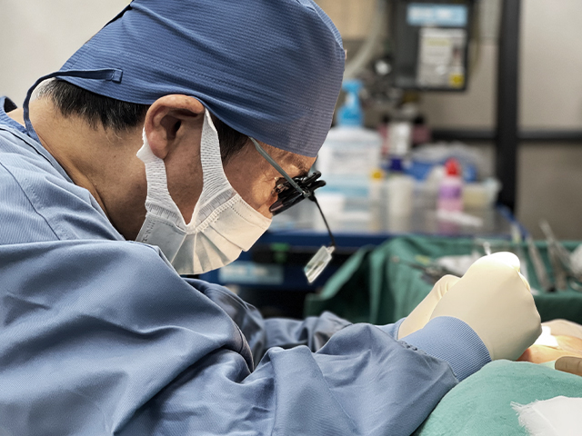 経験豊富な医師による施術